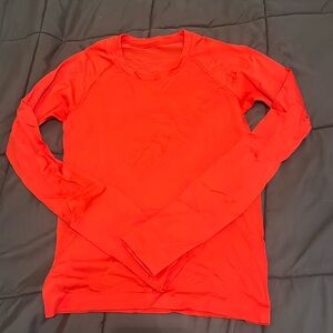 Lululemon swiftly tech